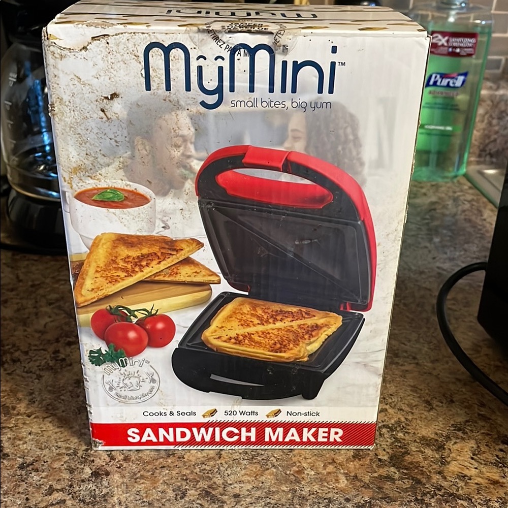MyMini Red Sandwich Maker